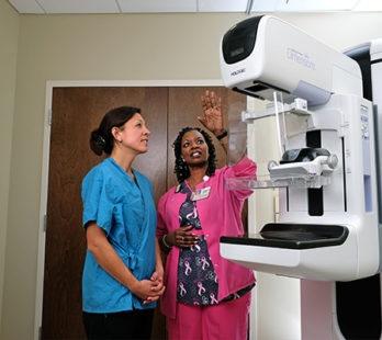 3d Mammography machine and patient in fredericksburg va